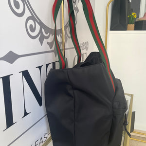 Borsa Shopping in nylon Gucci