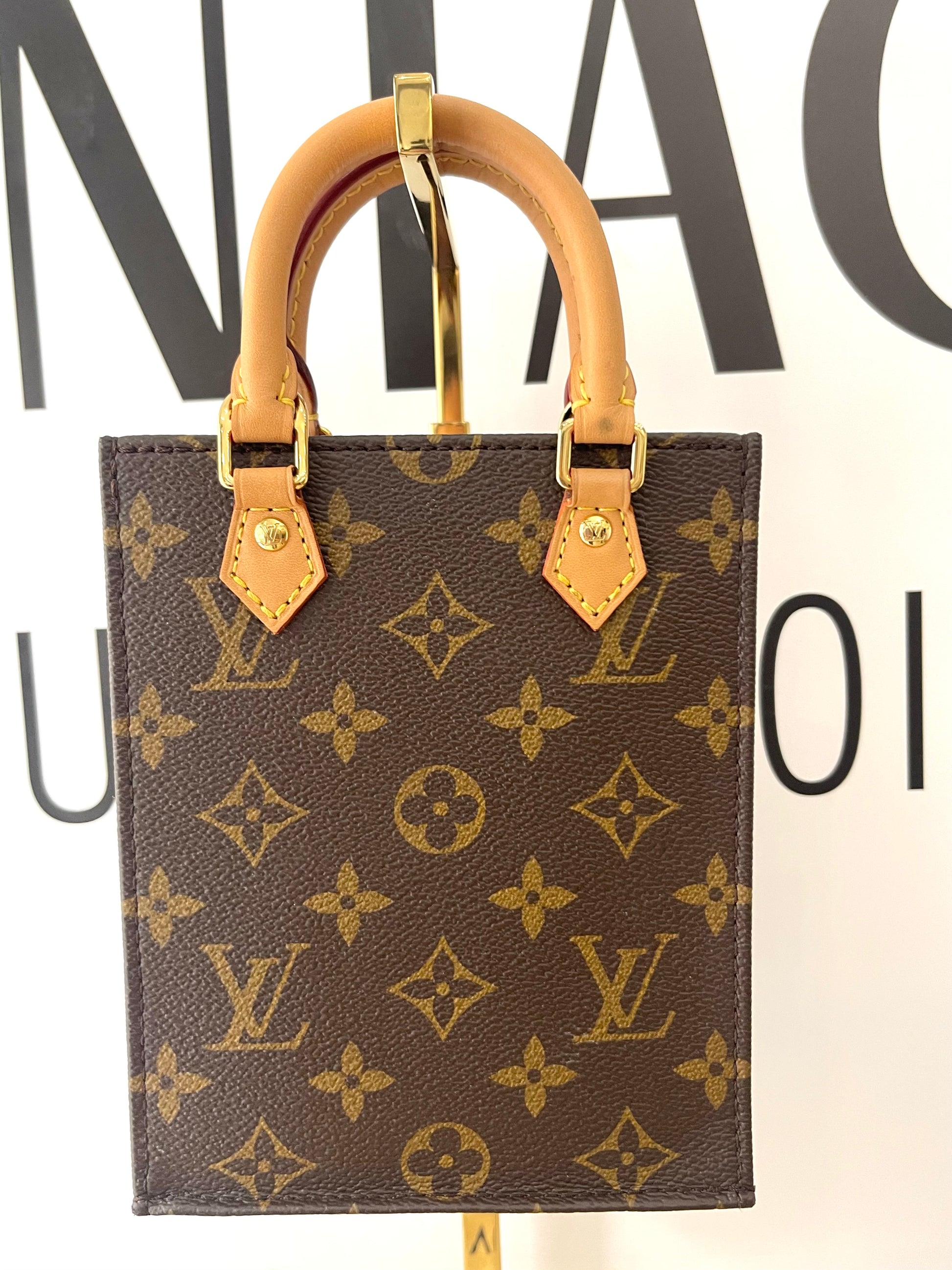 Borsa Petit Sac Plat Monogram Louis Vuitton