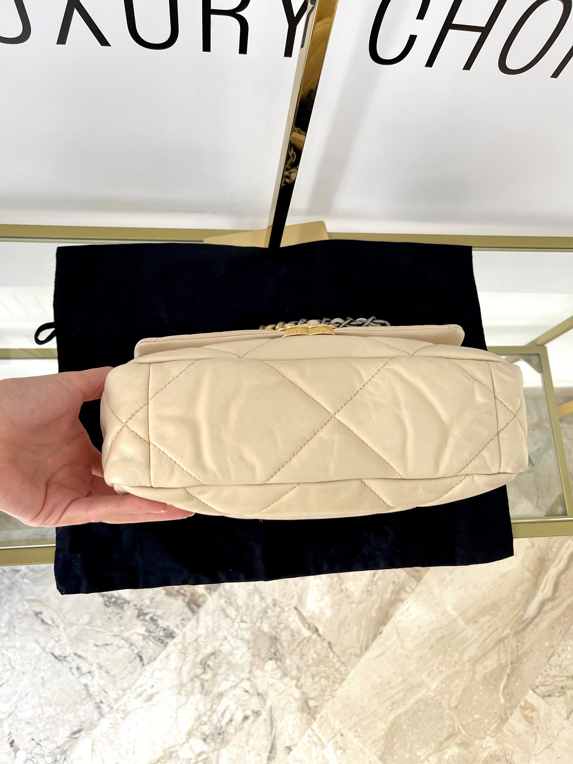 Borsa Chanel 19