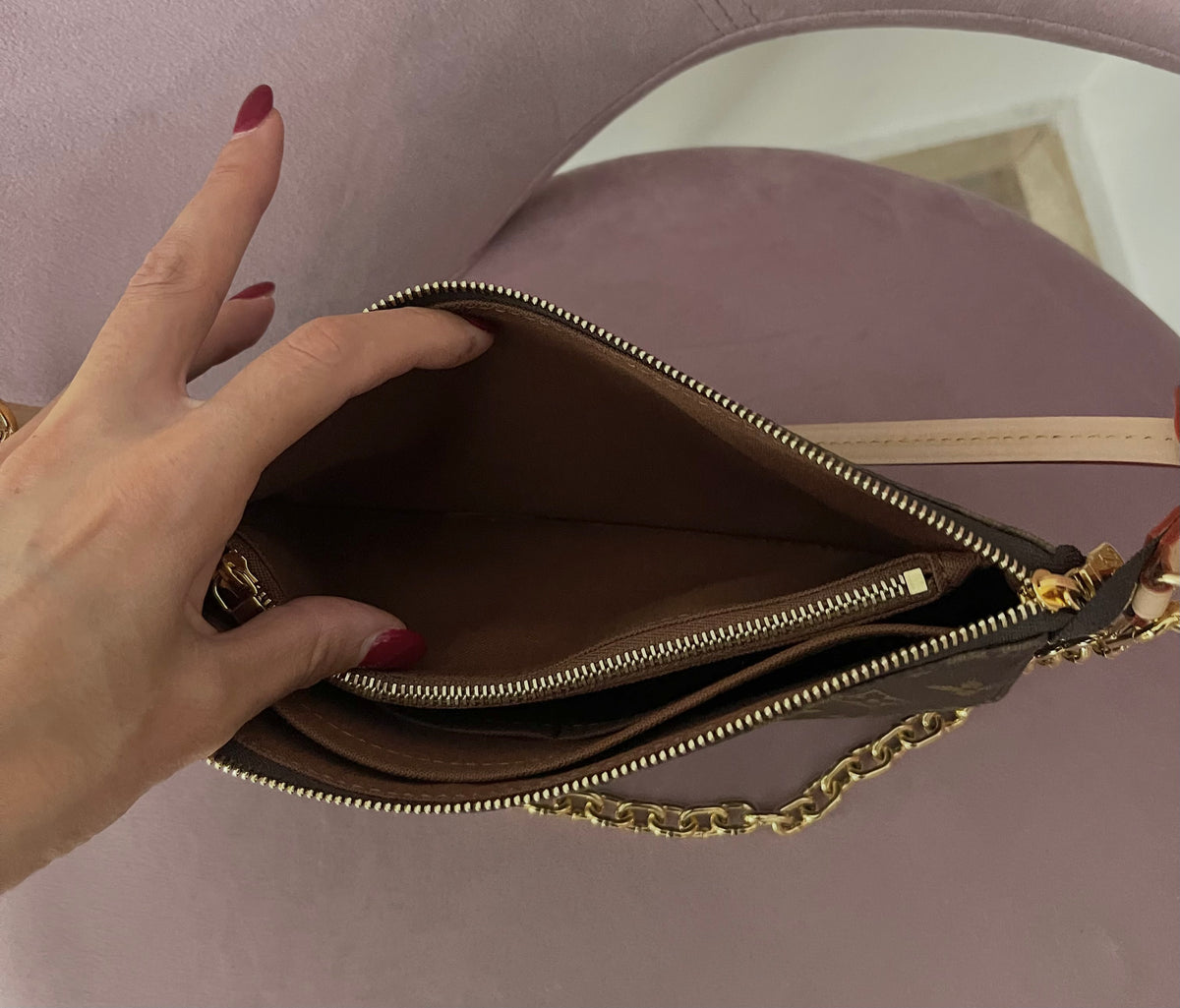 Pochette Accessoires Monogram Louis Vuitton
