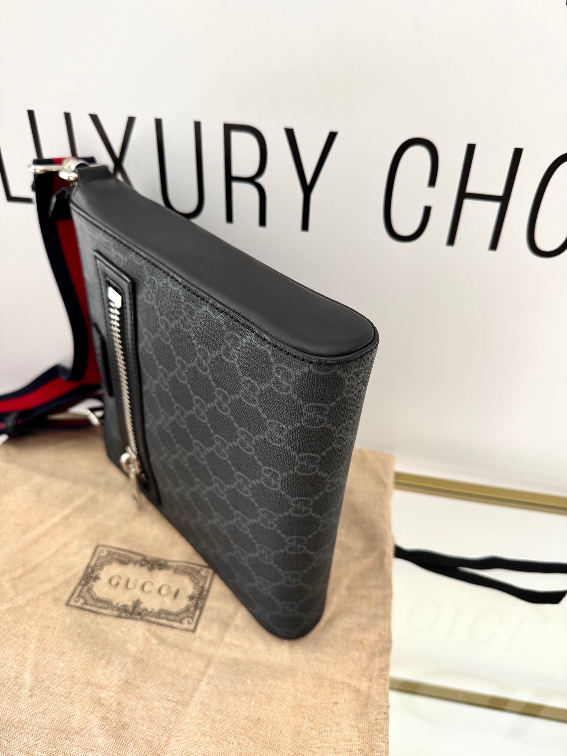 Borsa GG Supreme Nero Gucci