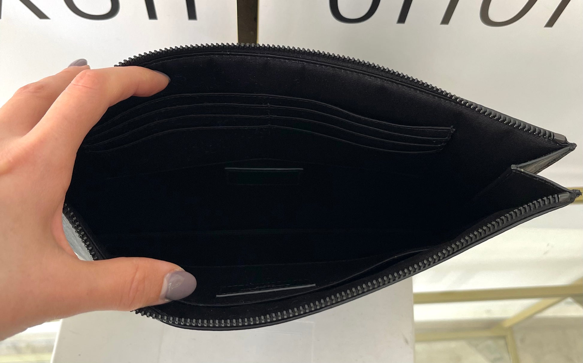 Pochette Cassandre Saint Laurent