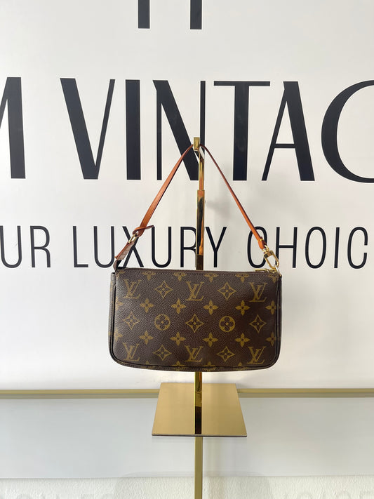 Pochette Accessoires Monogram Louis Vuitton