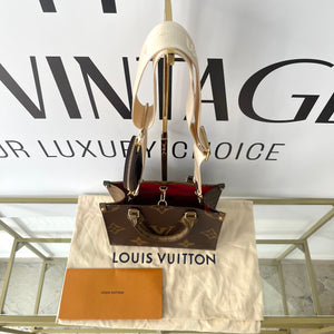 Borsa OnTheGo PM Monogram Reverse Giant Louis Vuitton