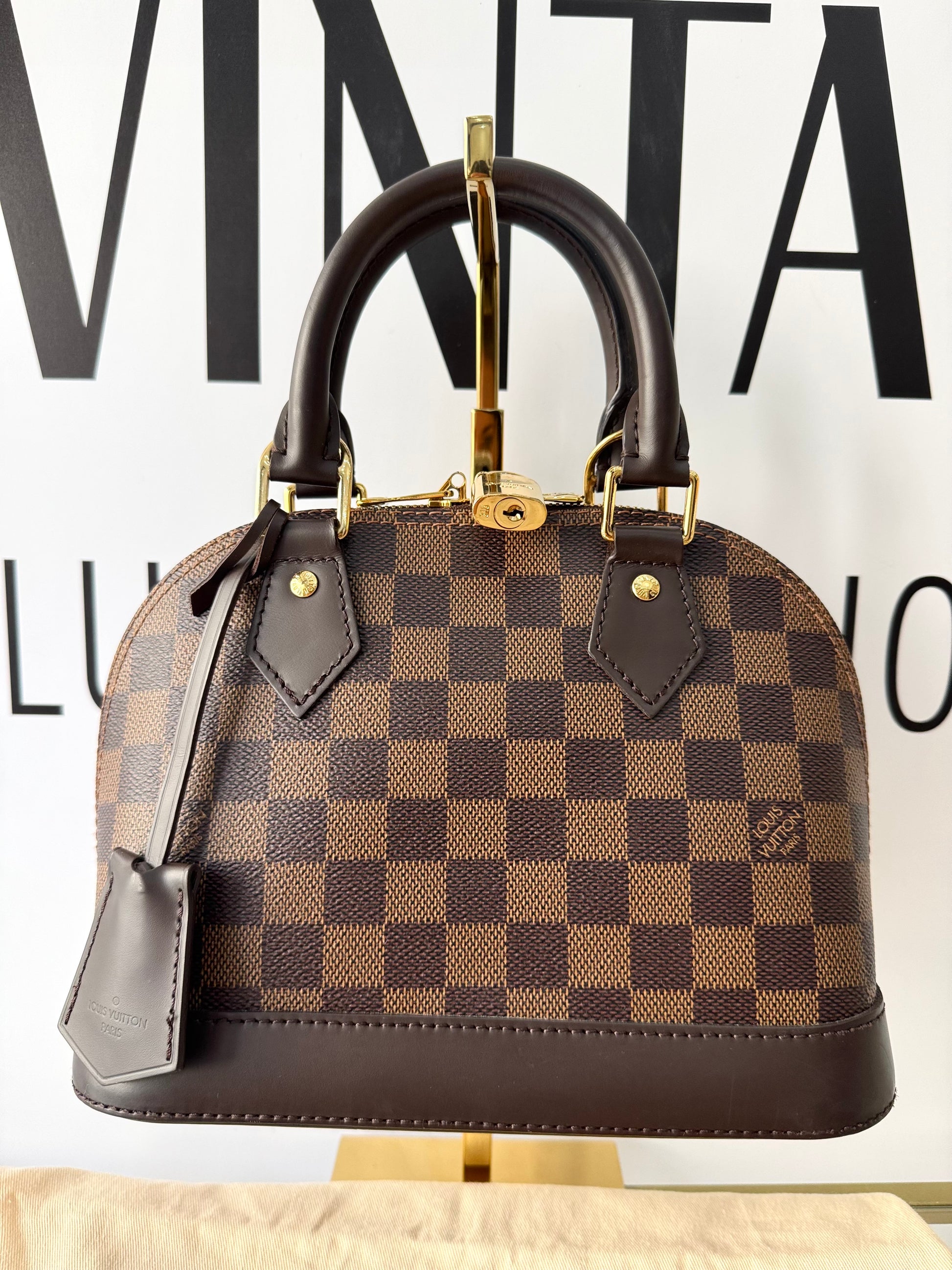 Borsa Alma BB Damier Ébène Louis Vuitton