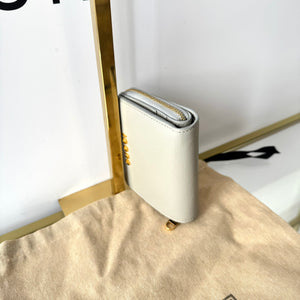 Portafoglio con logo Gucci grigio chiaro