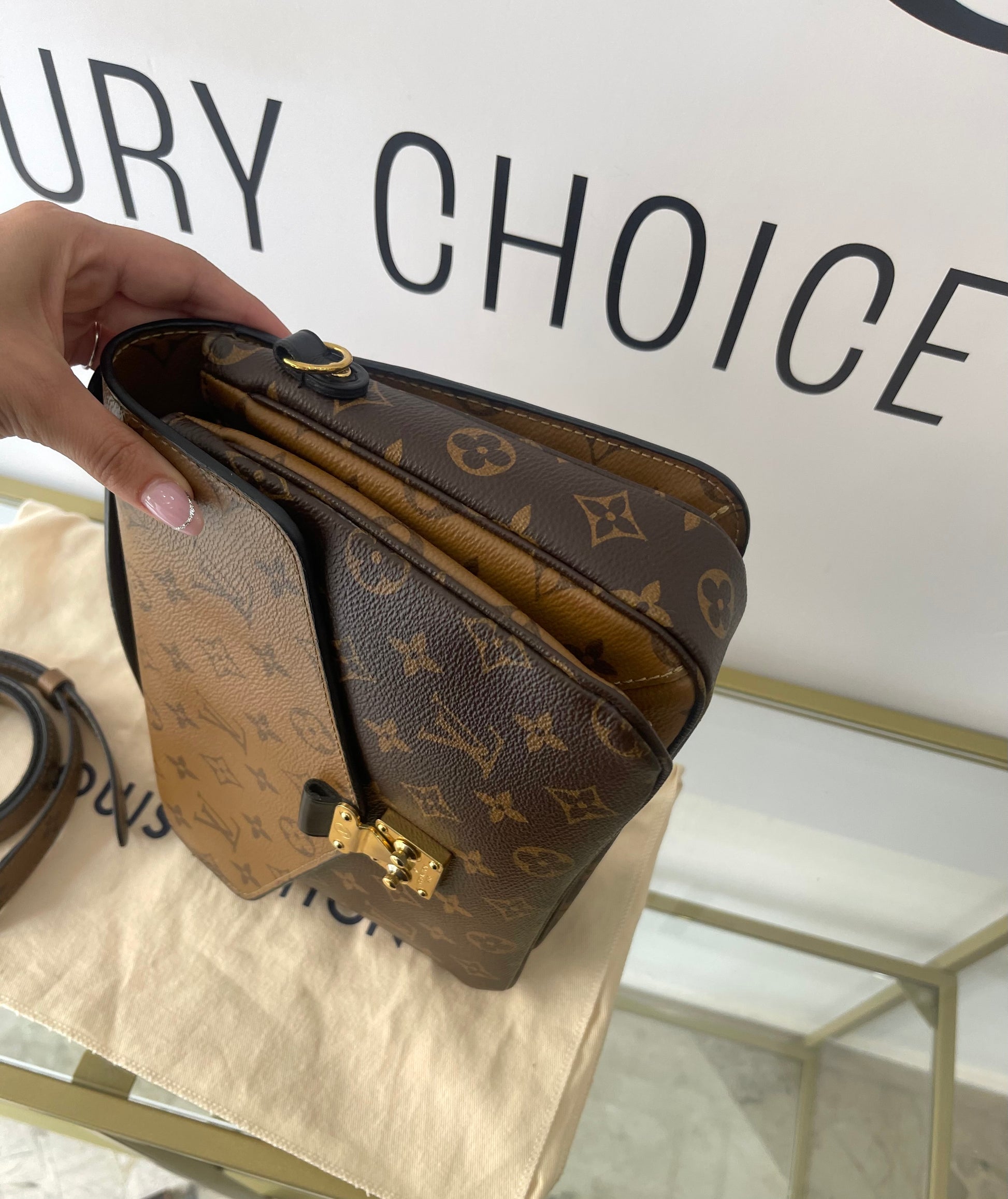 Borsa Métis Monogram Reverse Louis Vuitton