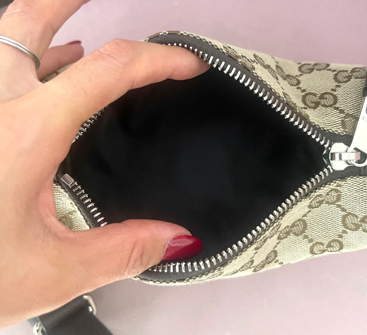 Borsa tracolla Cilindrica Mini GG Gucci