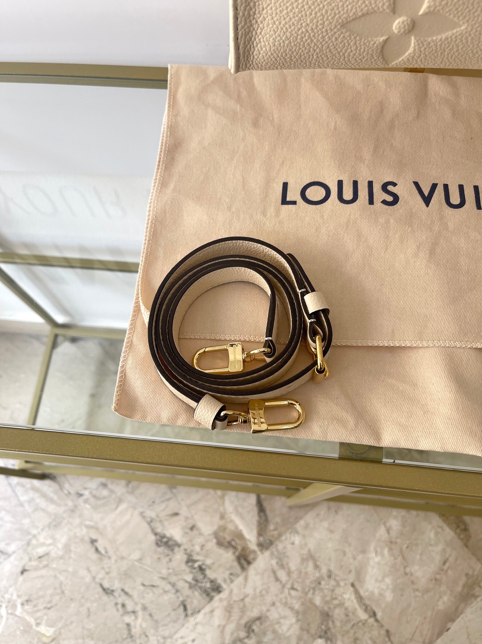 Borsa OnTheGo PM Monogram Empreinte Louis Vuitton