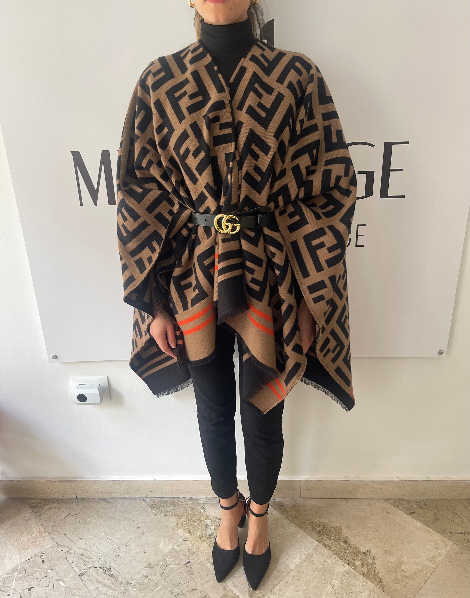 Poncho FF Fendi