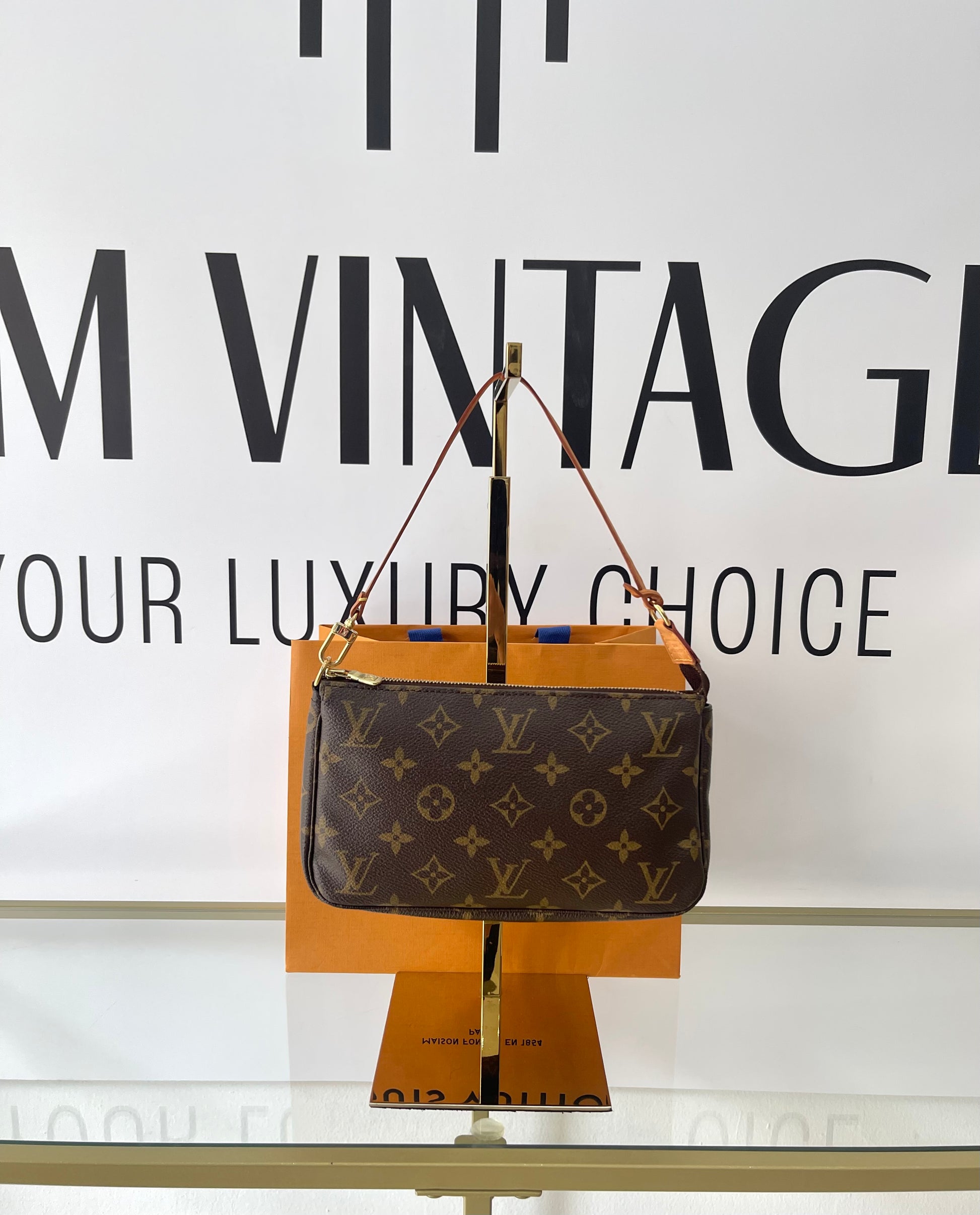 Pochette Accessoires Monogram Louis Vuitton