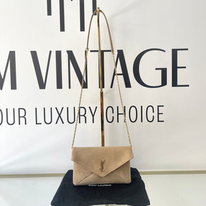 Pochette Cassandre in Suede Saint Laurent