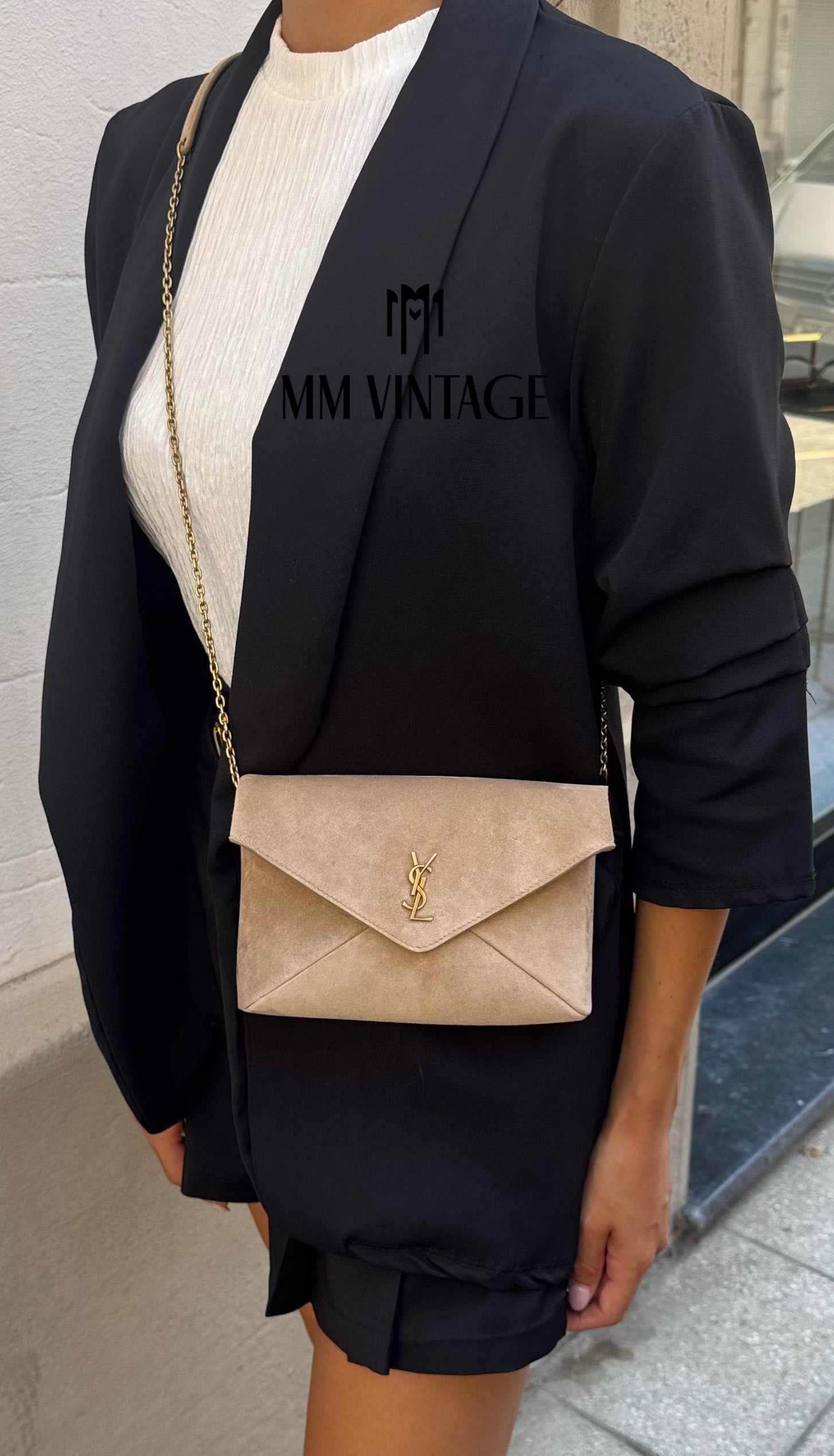 Pochette Cassandre in Suede Saint Laurent