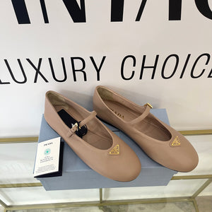 Ballerine Prada
