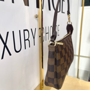 Pochette Accessoires Damier Ebène Louis Vuitton