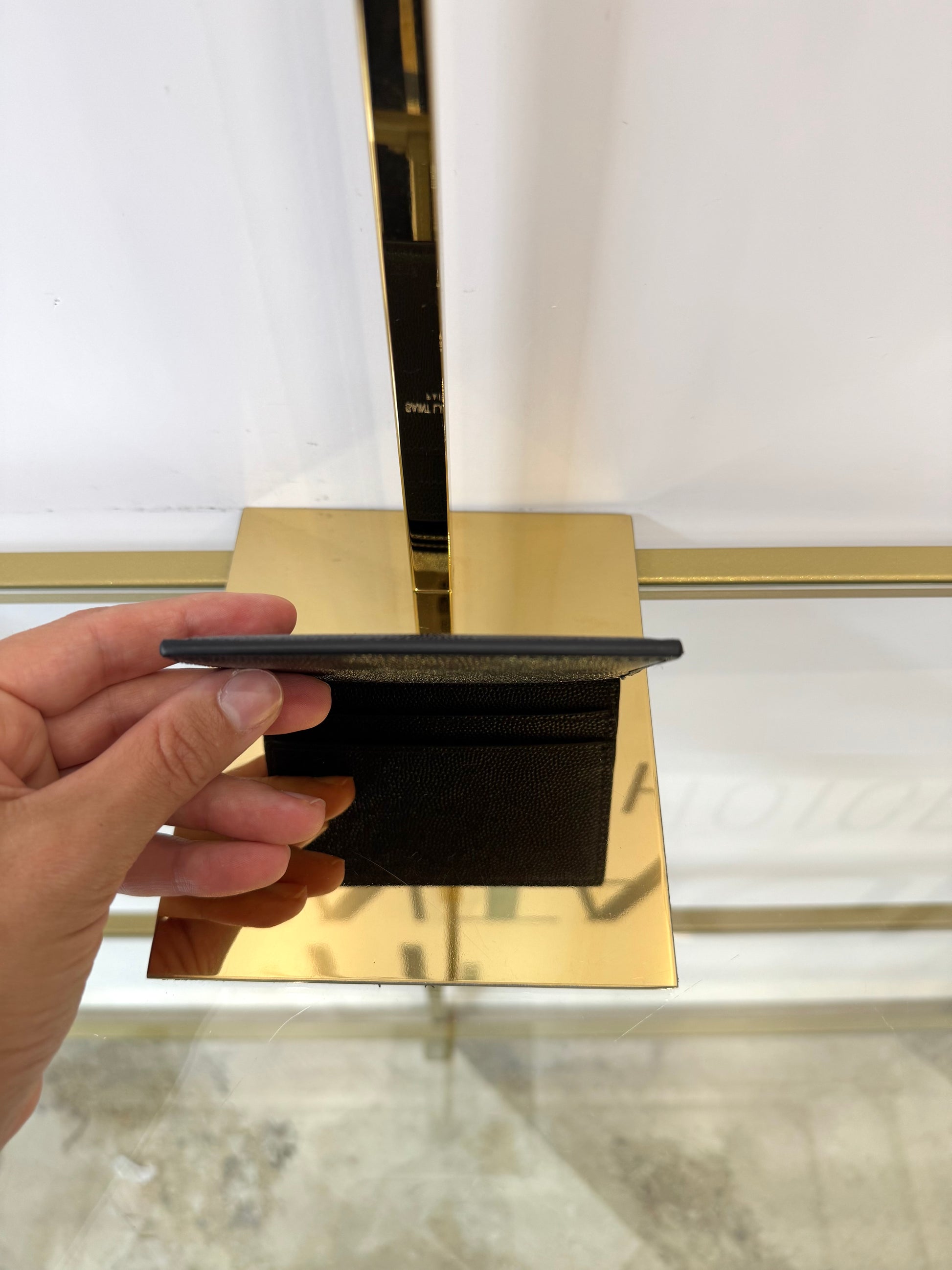 Portacarte in pelle martellata Saint Laurent nero