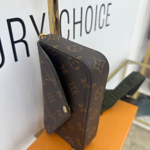 Pochette Félicie Strap & Go Monogram Louis Vuitton