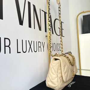 Borsa Chanel 19