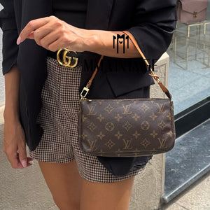 Pochette Accessoires Monogram Louis Vuitton