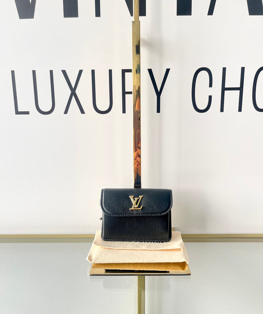 Portacarte di credito Tiny Recto Verso LV Bloom Louis Vuitton