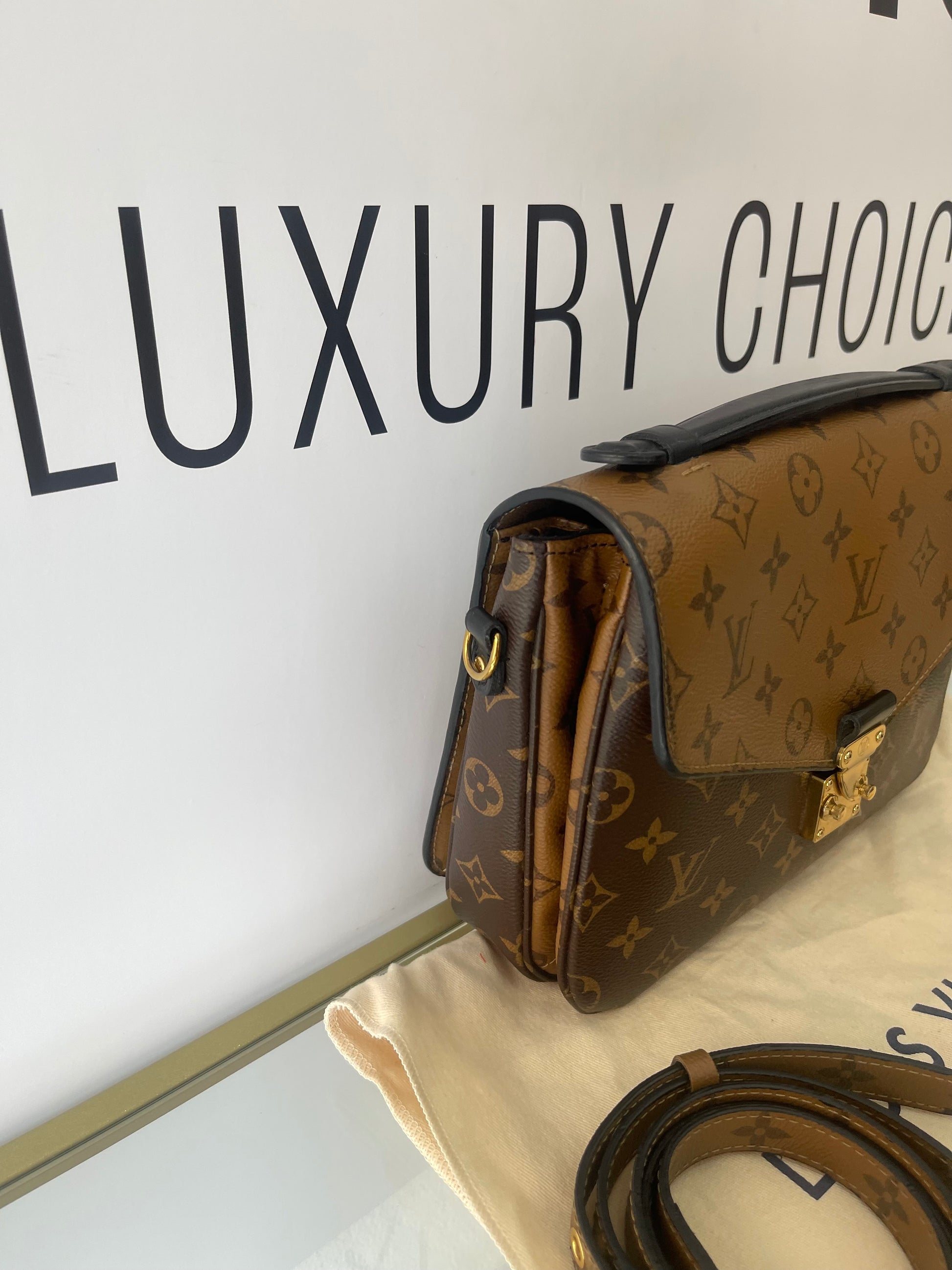 Borsa Métis Monogram Reverse Louis Vuitton