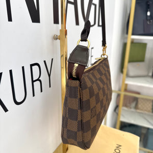 Pochette Accessoires Damier Ebéne Louis Vuitton