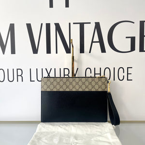 Pochette Interlocking GG Supreme Gucci