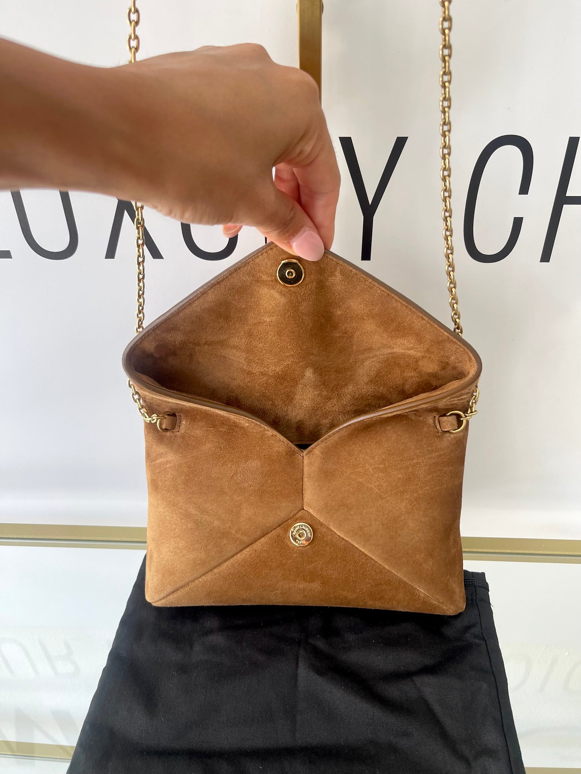 Pochette Cassandre in Suede Saint Laurent