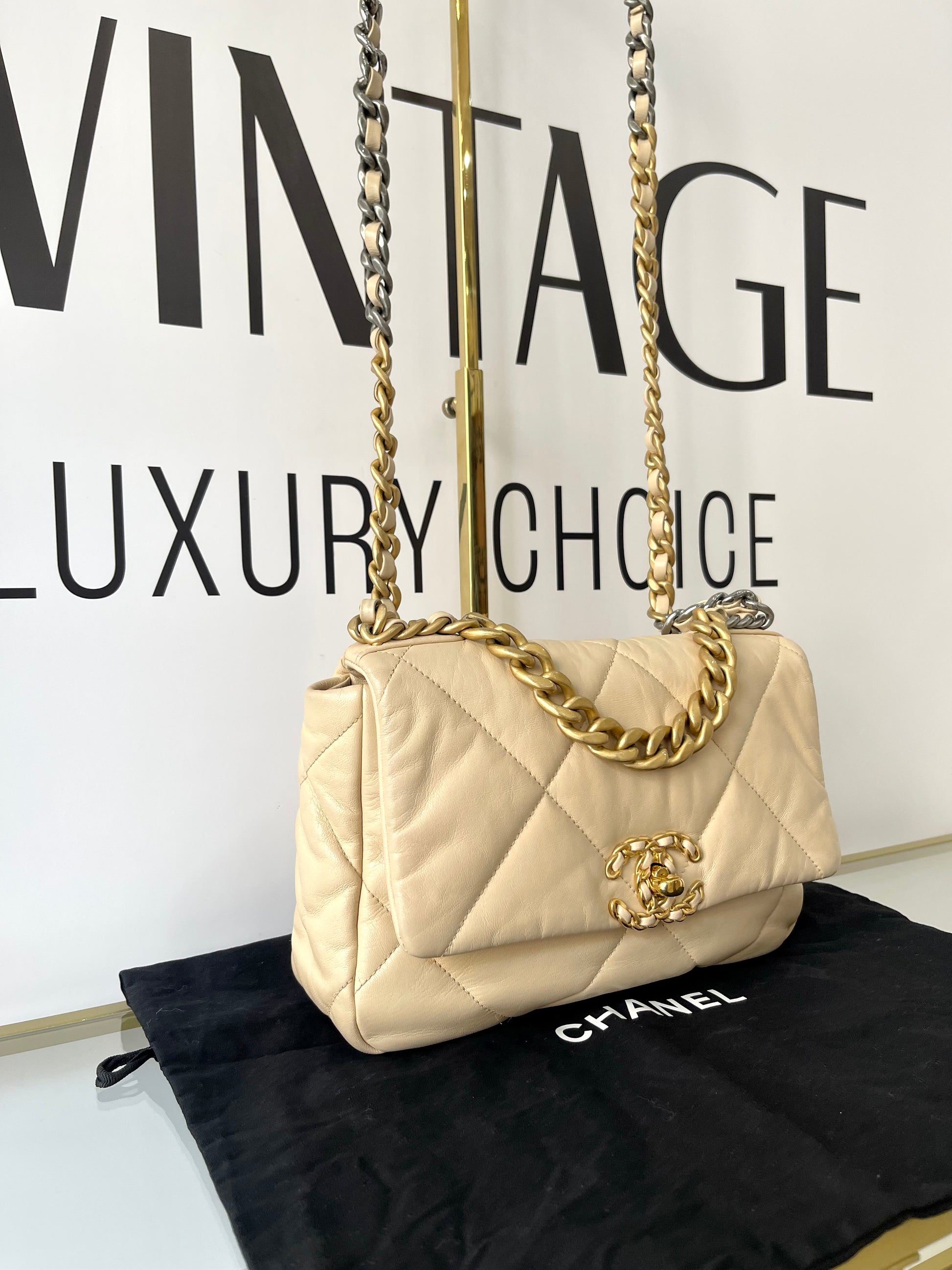 Borsa Chanel 19
