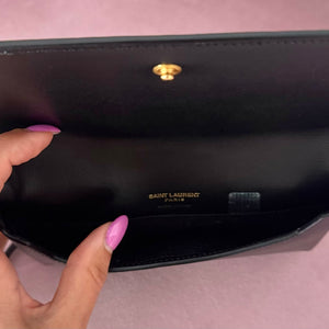 Pochette Cassandre Saint Laurent