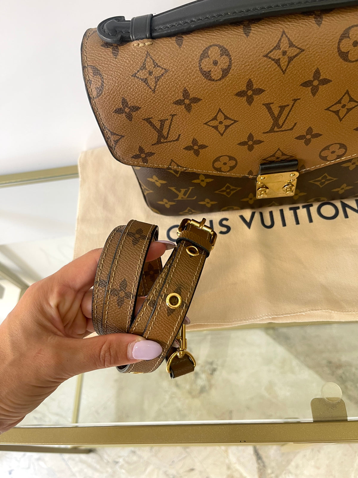 Borsa Métis Monogram Reverse Louis Vuitton