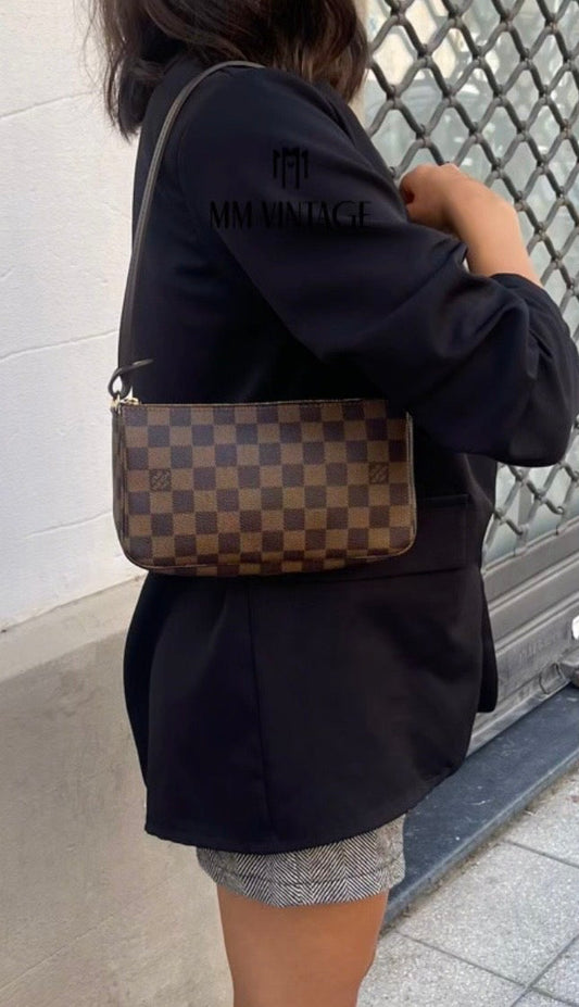 Pochette Accessoires Damier Ebéne Louis Vuitton