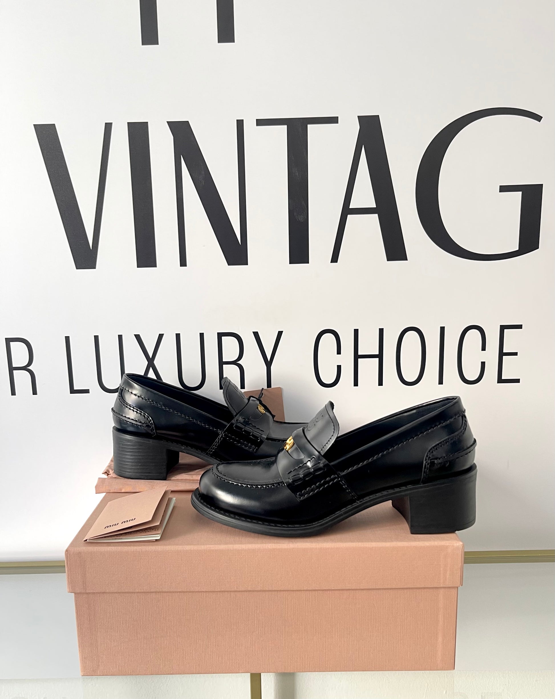 Mocassini in pelle spazzolata Miu Miu