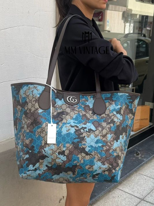 Borsa Shopping Camouflage GG Supreme Gucci