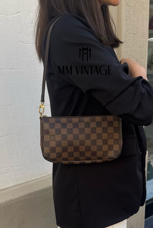 Pochette Accessoires Damier Ebéne Louis Vuitton