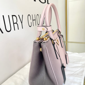 Borsa Galleria in saffiano Alabastro sfumato Prada