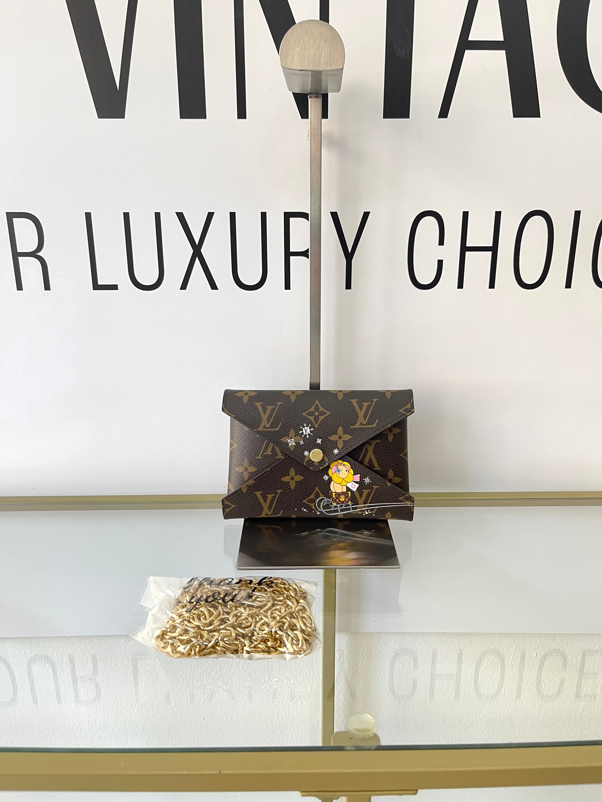 Kirigami Medium Monogram Vivienne Christmas Animation Louis Vuitton LIMITED EDITION