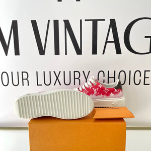 Sneaker Time Out Monogram red/pink Louis Vuitton