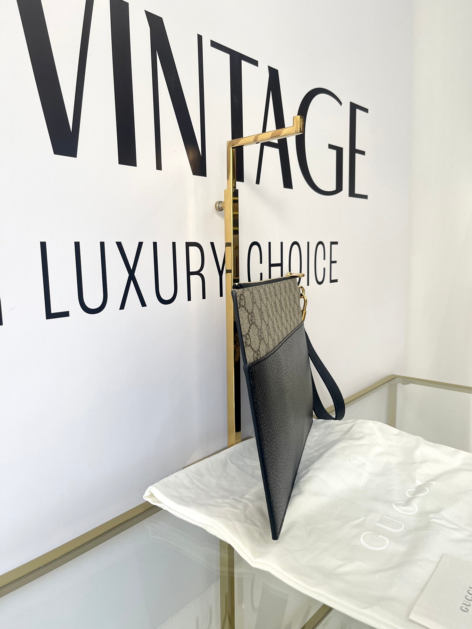 Pochette Interlocking GG Supreme Gucci