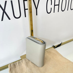 Portafoglio con logo Gucci grigio chiaro