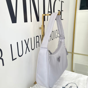 Borsa Re-Edition 2000 in Re-Nylon glicine Prada