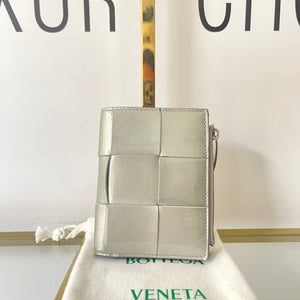 Portafoglio Cassette compatto argento Bottega Veneta
