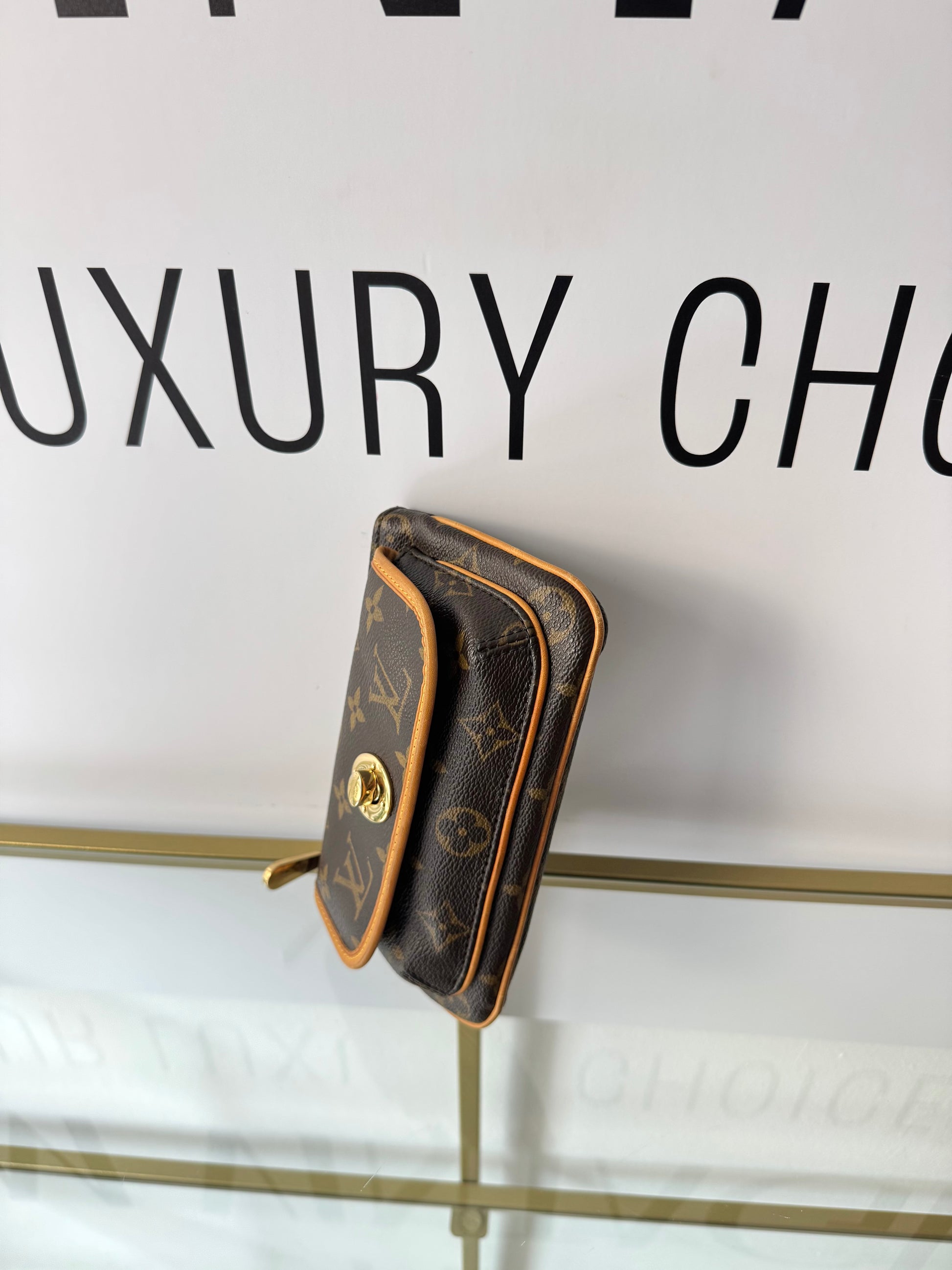 Pochette Tikal Monogram Louis Vuitton