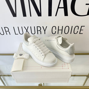 Sneaker Alexander McQueen white/silver