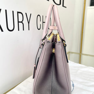 Borsa Galleria in saffiano Alabastro sfumato Prada