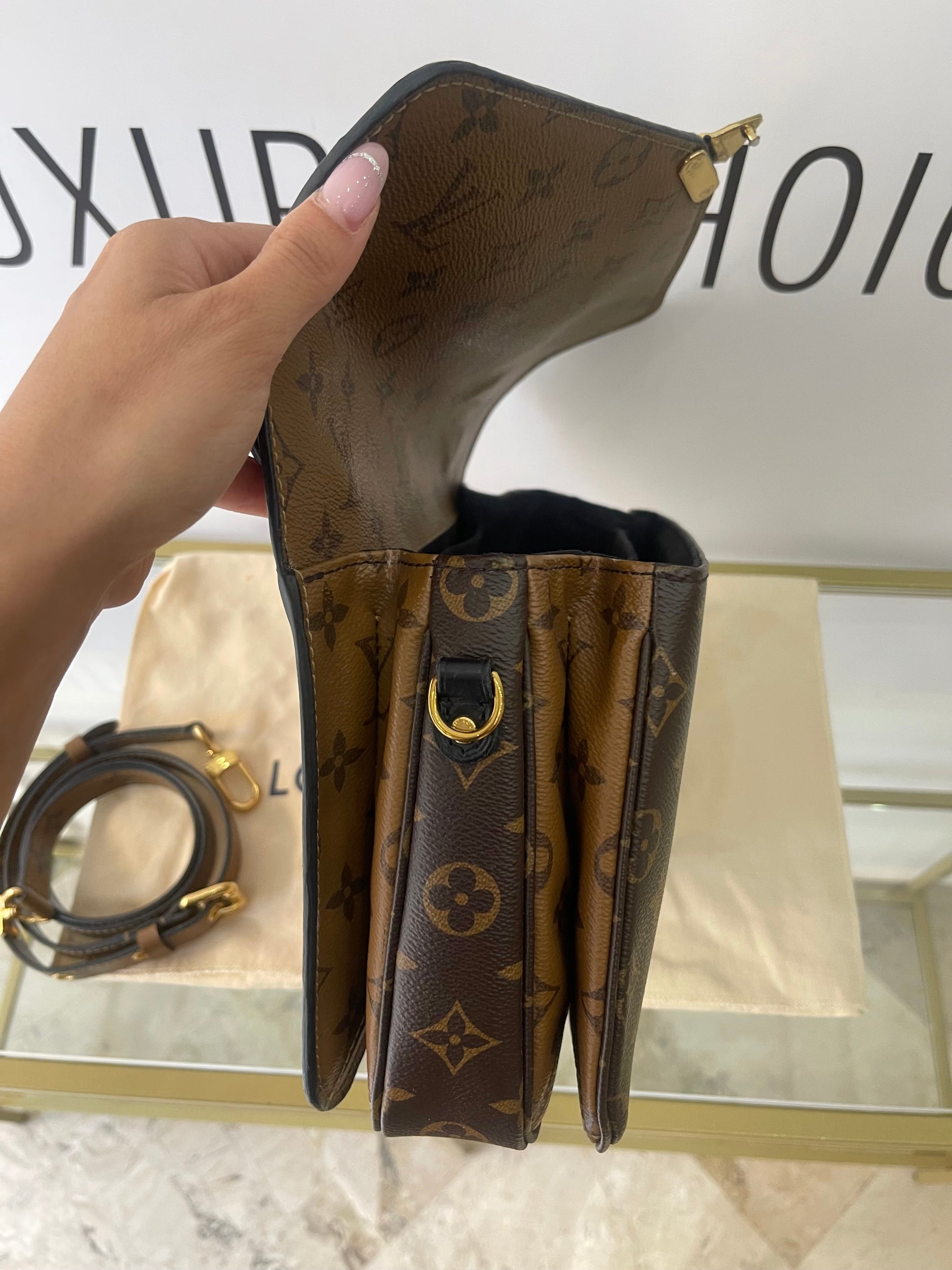 Borsa Métis Monogram Reverse Louis Vuitton