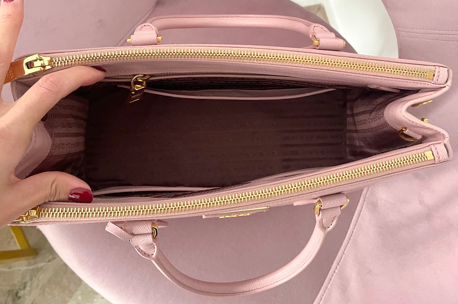 Borsa Galleria Large in Saffiano Prada