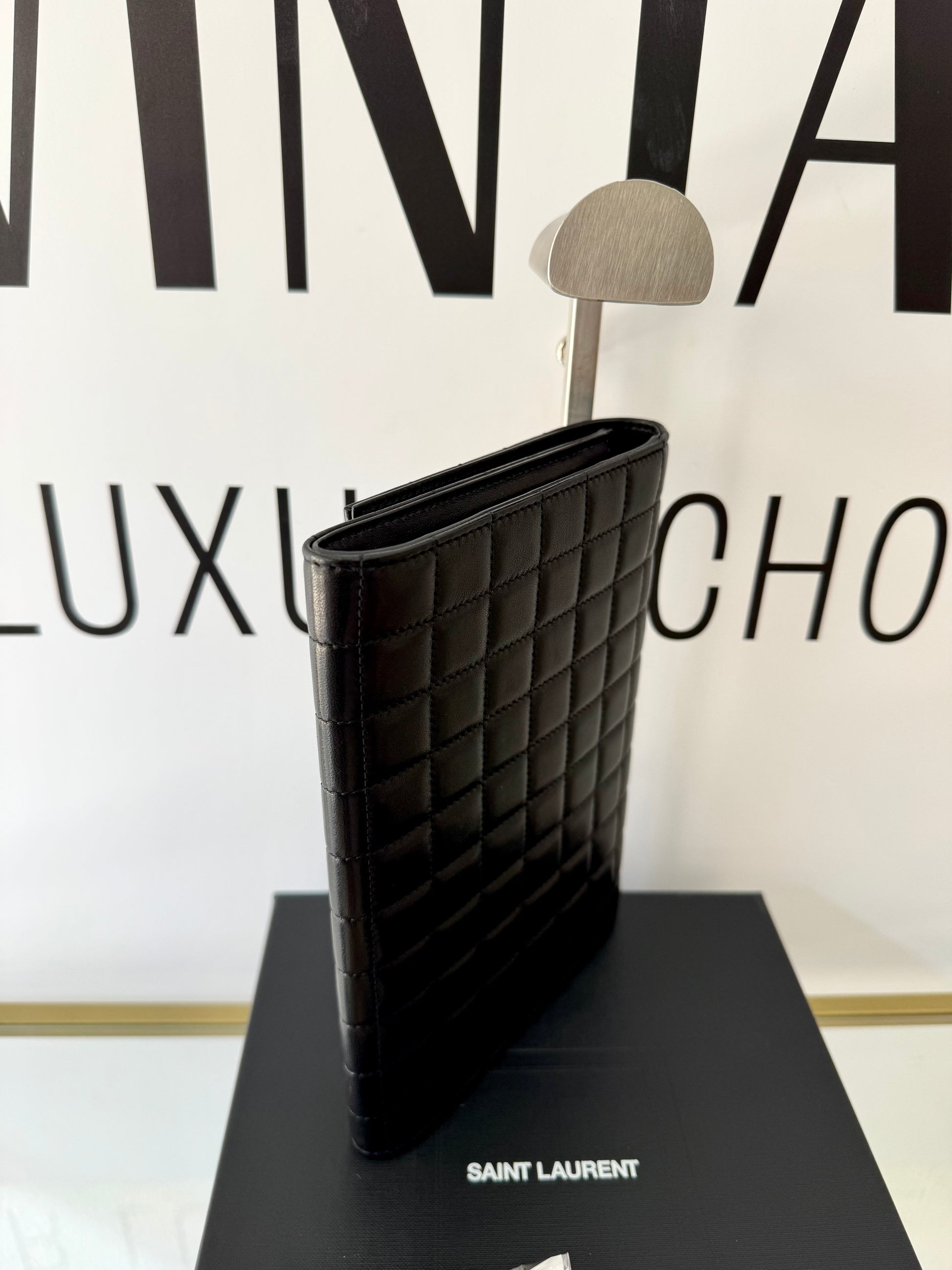 Pochette Cassandre matelassé Saint Laurent