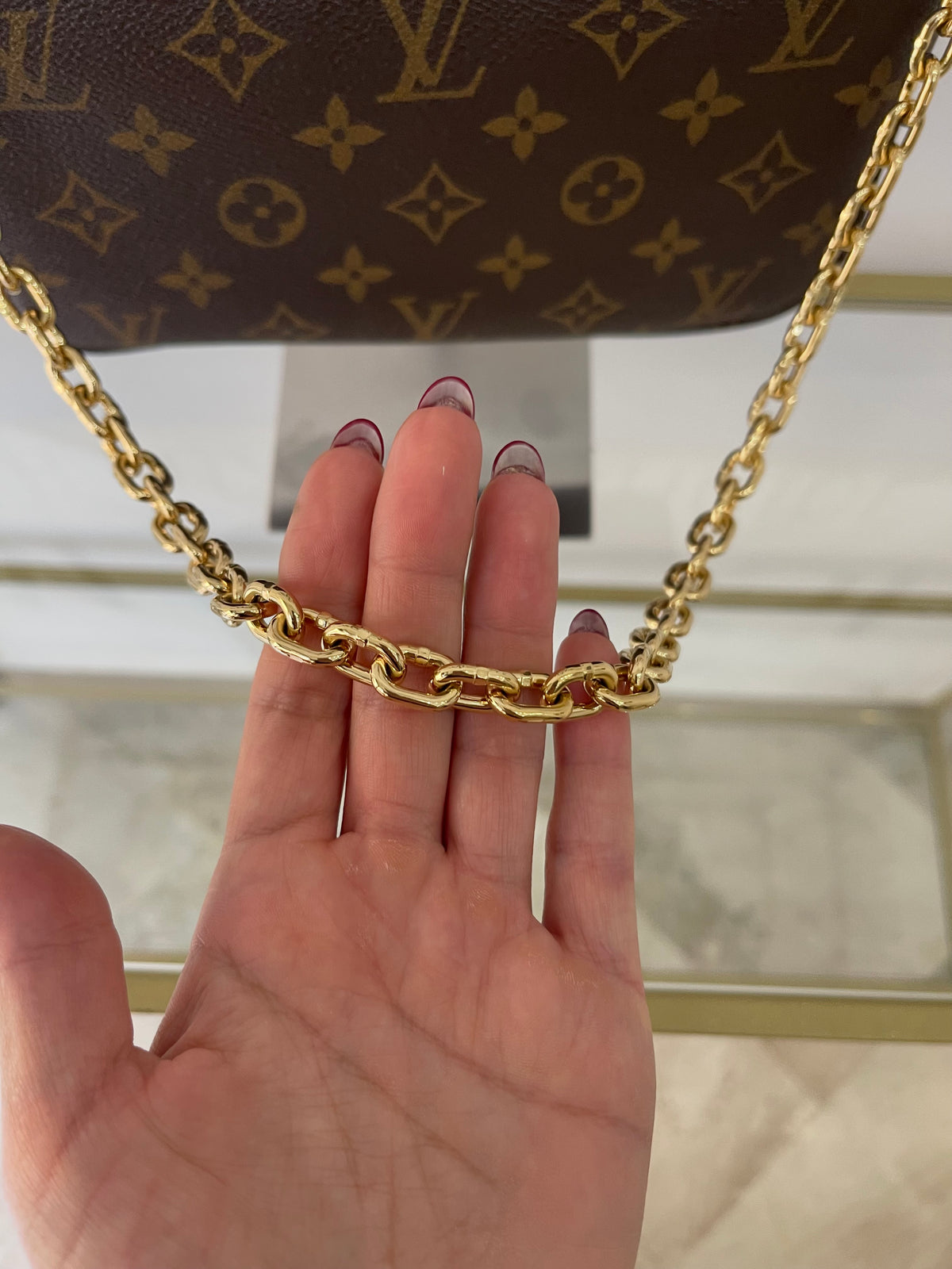 Pochette Accessoires Monogram Louis Vuitton