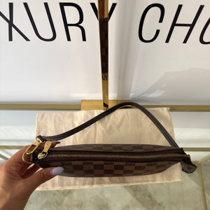 Pochette Accessoires Damier Ebéne Louis Vuitton